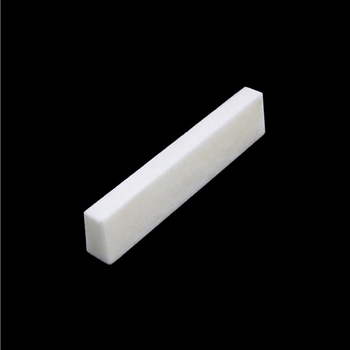 AllParts BN-0204-000 Allparts Slant Cut Bone Nut Blank
Bone nut blank 2-1/16" x 3/8" x 1/4" slant cut.